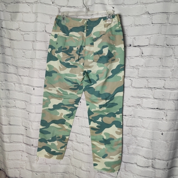 MOTHER Denim The Shaker Chop Crop Blue Green Camo Pants NWT Size 28 $218 - Picture 7 of 13